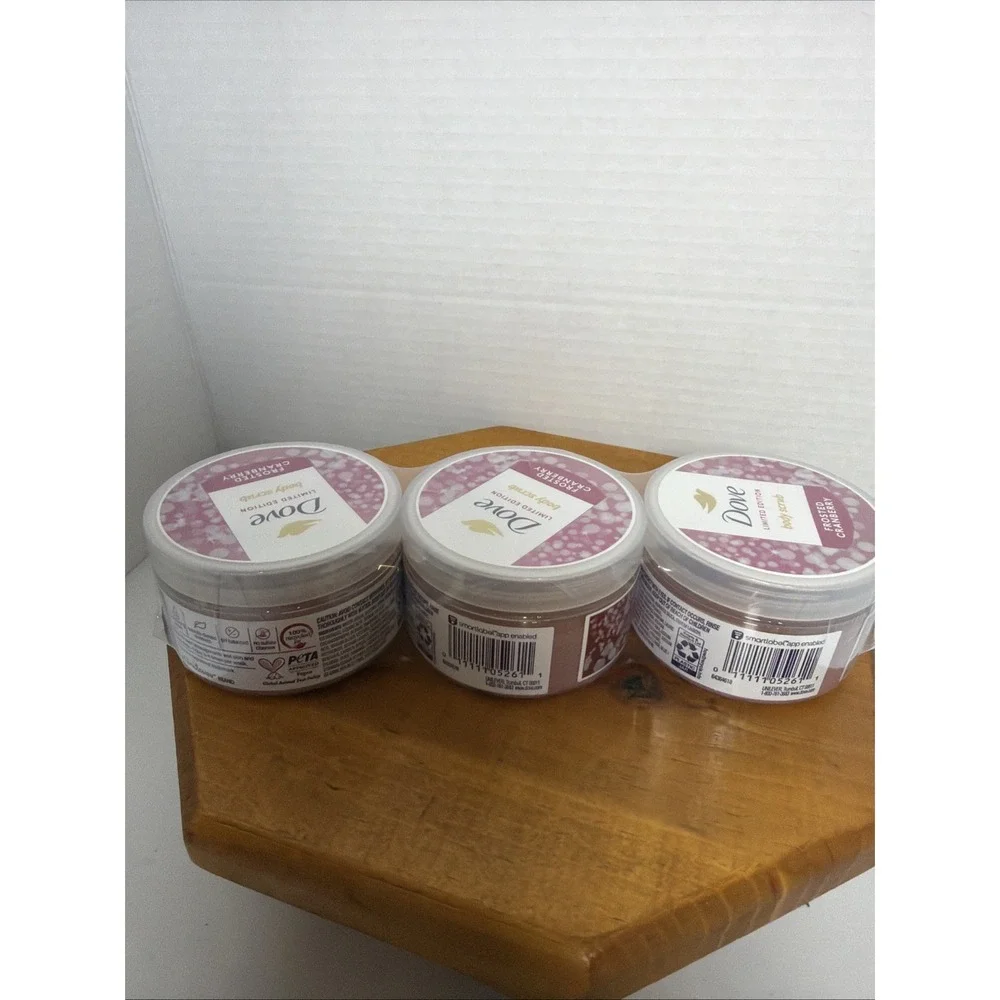 Dove Beauty Body Scrub Holiday Limited Edition- Frosted Cranberry 3.5oz SET OF 3